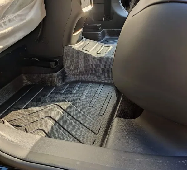 Chevrolet cruze premium TPE mats دواسات chevrolet cruze TPE عالي الجودة متوافقة مع سيارة شيفورلية كروز