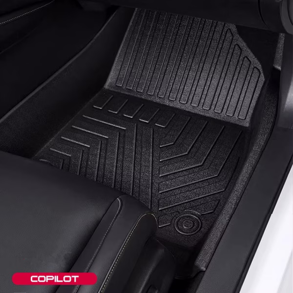 TPE CAR MAT3 دواسات سيارة Range Rover Velarمن المطاط الحراري TPE رينج روفر فيلار